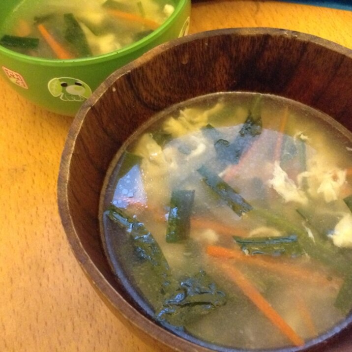 たっぷり野菜の中華たまごスープ